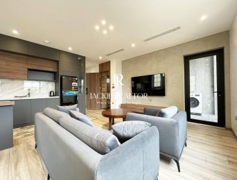 Top-end 2BDs apartment for rent in Yen Phu, Tay Ho, Hanoi (3)