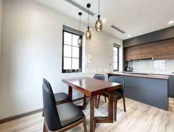 Top-end 2BDs apartment for rent in Yen Phu, Tay Ho, Hanoi (5)