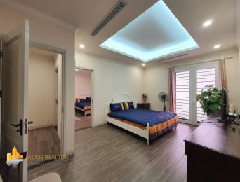 Top-end 5-bedroom villa for rent in Vinhomes Riverside (3)