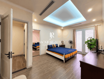 Top-end 5-bedroom villa for rent in Vinhomes Riverside (3)