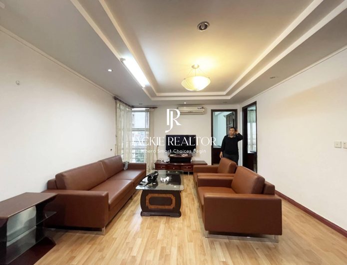 Traditional-style apartment to rent in G3 Ciputra (1)