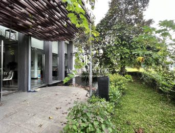 Unbelievably beautiful 5BRs villa in Q Ciputra for rent (2)