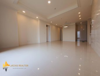 Unfurnished lake view 3BRs apartment for rent at Starlake Hanoi (3)