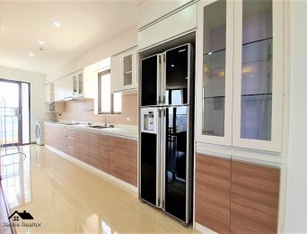 Very Large Apartment For Rent In N01-T2 Building, Diplomatic Corps Hanoi (4)