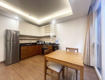 Very cheap 2-bedroom apartment for rent in Tay Ho (3)