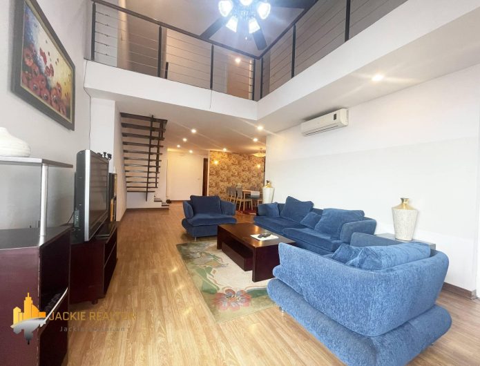 Very cheap 3-bedroom penthouse in Ciputra for rent (1)