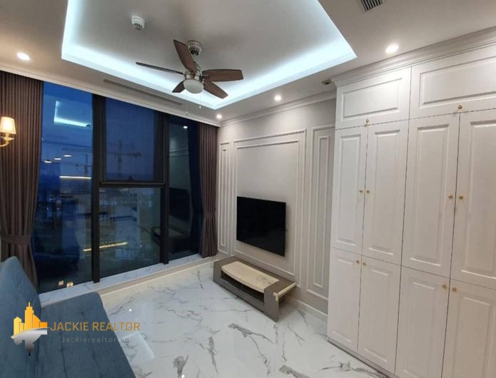 Very cheap 3BRs apartment for rent in Sunshine City (1)