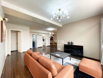 Very cheap 4BHK apartment in E1 Ciputra for rent at 1100 USD (3)