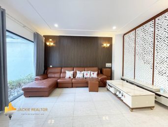 Villa for rent T1 Ciputra with classic style furniture (2)