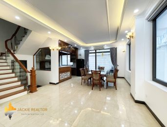 Villa for rent T1 Ciputra with classic style furniture (5)