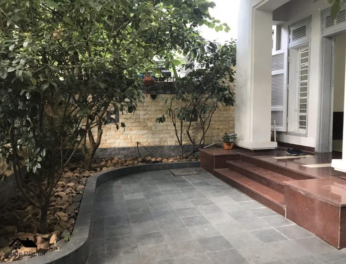 Villa for rent in G10 Ciputra Hanoi (2)