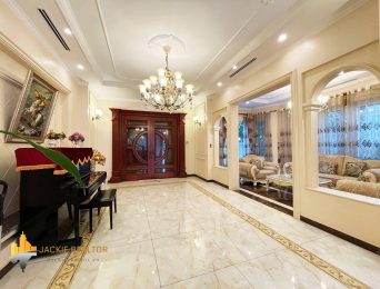 Vinhomes Riverside rental Gorgeous 3-storey detached villa (4)