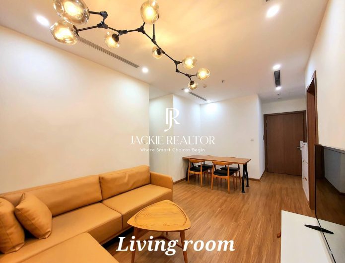 Well-furnished 2-bedroom apartment for rent at Vinhomes Skylake (1)