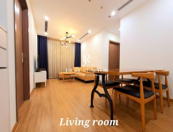 Well-furnished 2-bedroom apartment for rent at Vinhomes Skylake (3)
