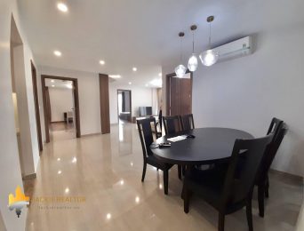 Well furnished apartment for rent in L3 Ciputra (4)