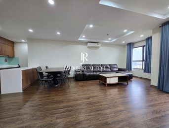 Well-remodelled 1-bedroom apartment at Kosmo Tay Ho for rent (2)