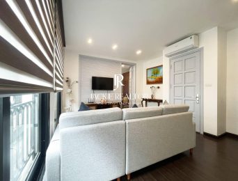 Well renovated 2BDs apartment for rent in Xuan Dieu, Tay Ho, Hanoi (5)