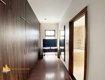 Wonderful unfurnished villa for rent in Q Block, Ciputra Hanoi (10)