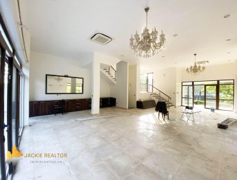 Wonderful unfurnished villa for rent in Q Block, Ciputra Hanoi (3)